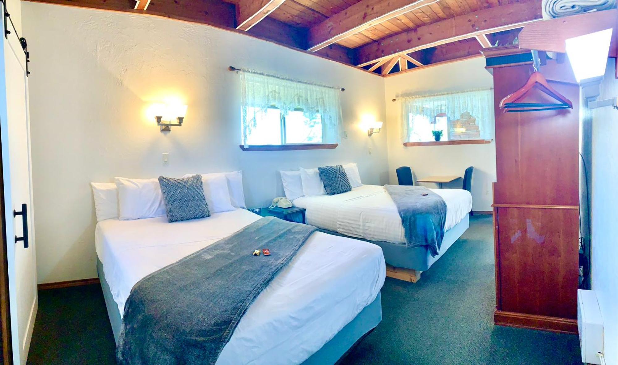 Breakers Boutique Inn Westport Esterno foto