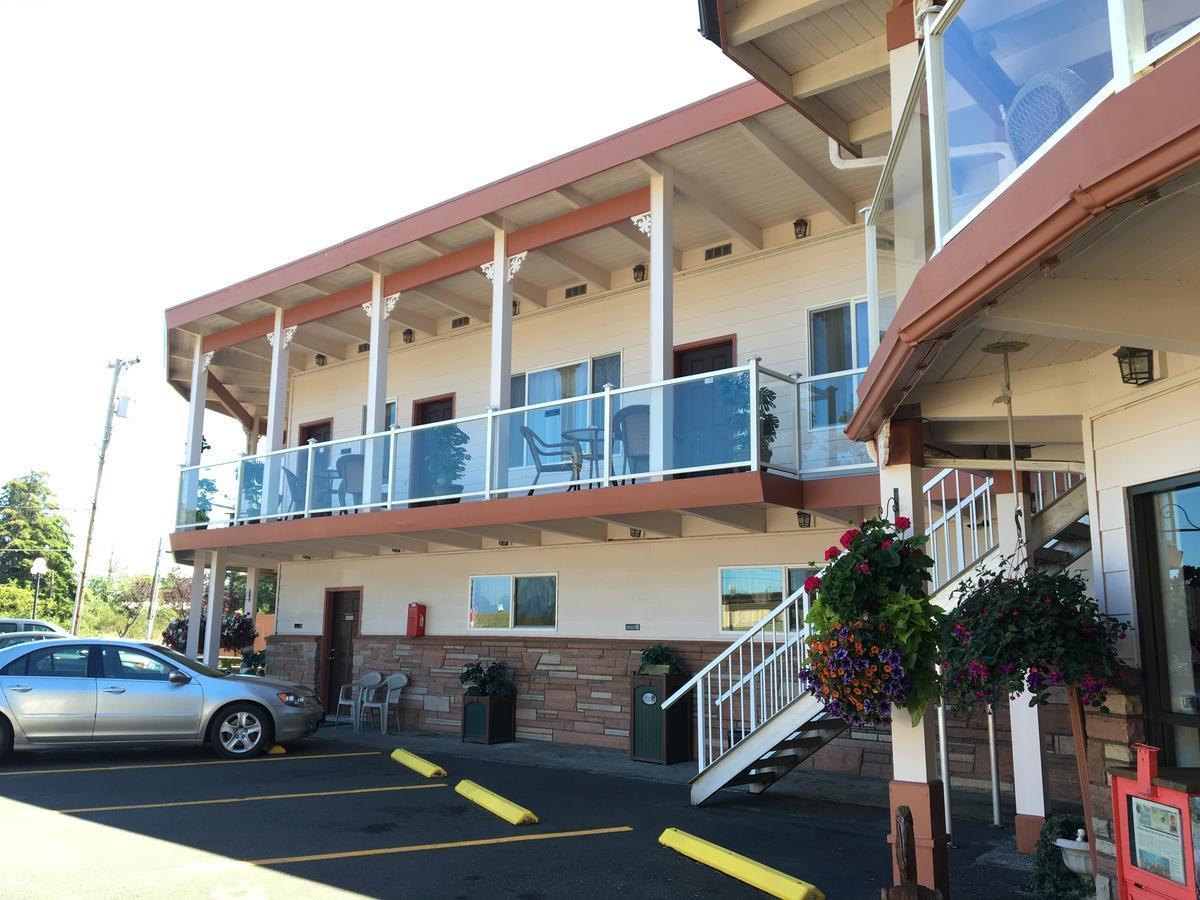 Breakers Boutique Inn Westport Esterno foto